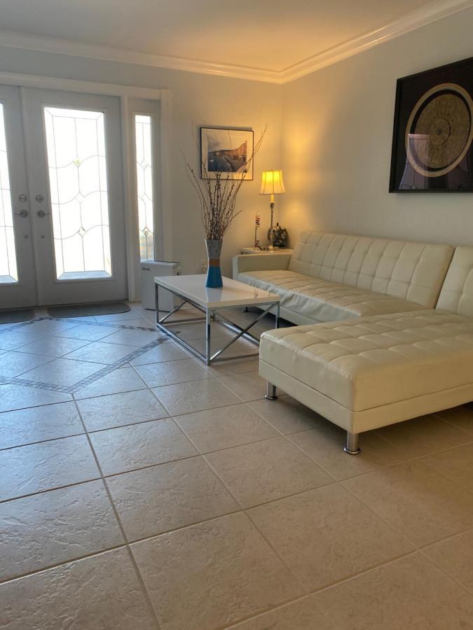קייפ קורל This Homestay Oasis Is The Cape'S Best Place To Stay מראה חיצוני תמונה